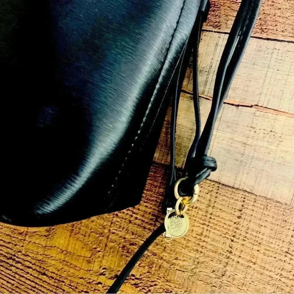 NWOT Vince Camuto Asti Saffiano Leather Satchel/Crossbody With Removable Strap - Picture 5 of 12